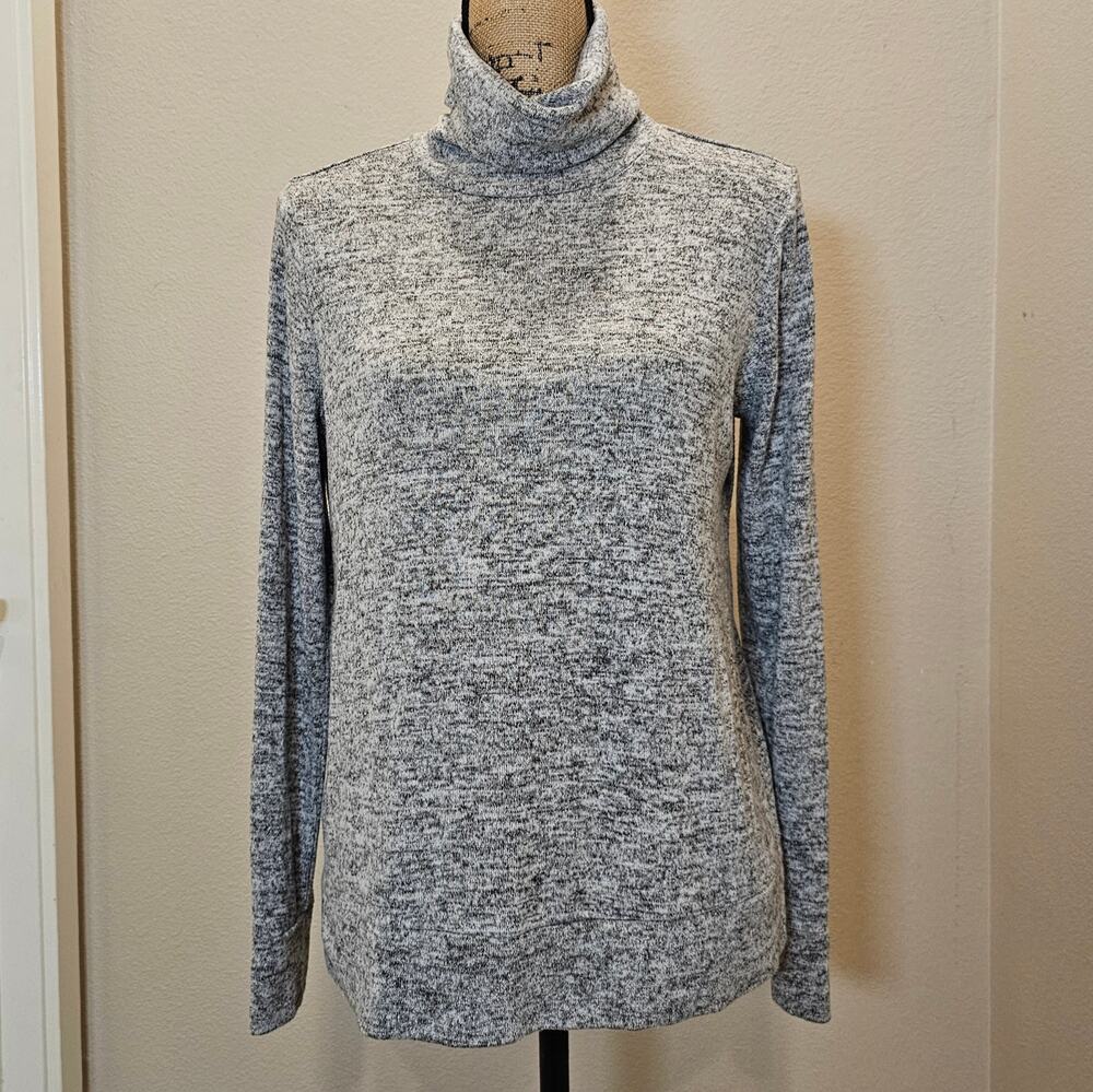 Lounge & Grey Women's Turtleneck Knit Top Size Small